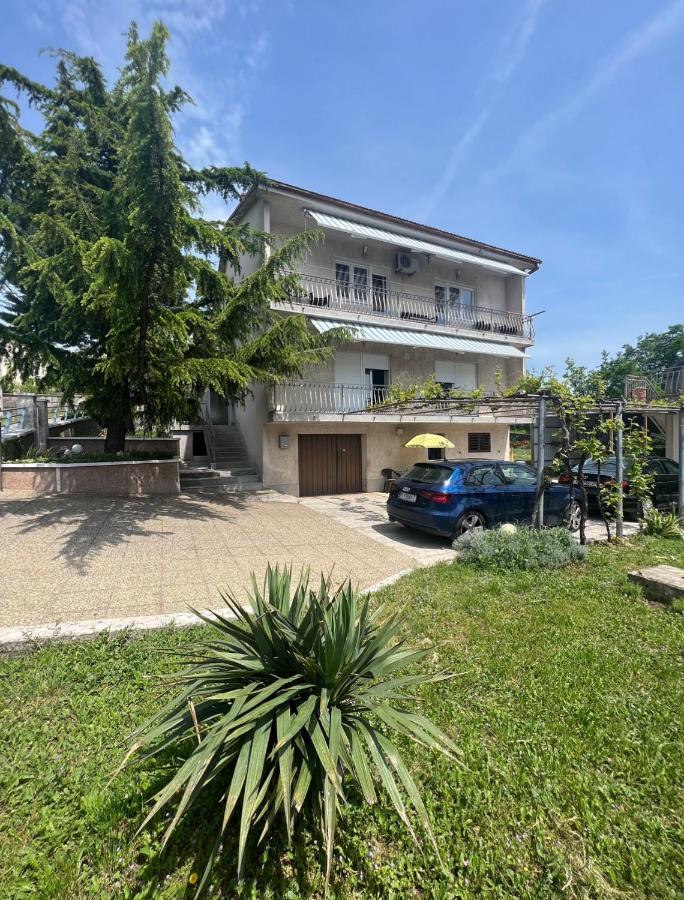 Lotus Holiday Apartment In Skrljevo Bakar Exterior photo